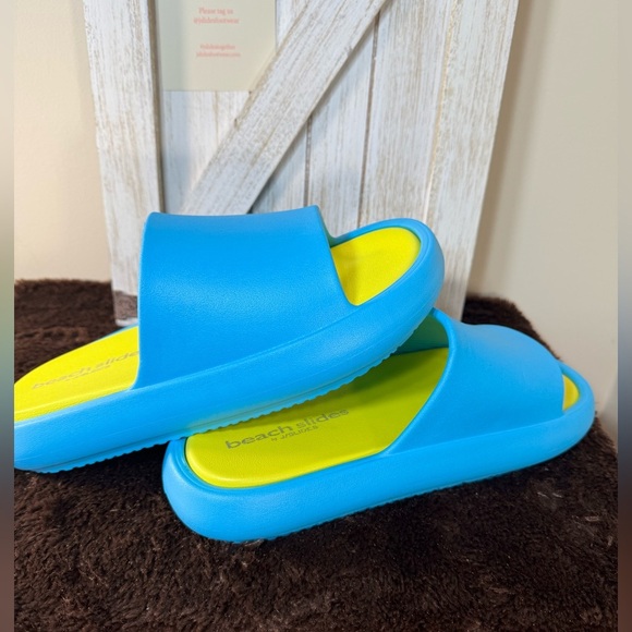 J SLIDES, SQUISH Turquoise/Yellow EVA Size 8 and 10 New in box - Picture 2 of 9